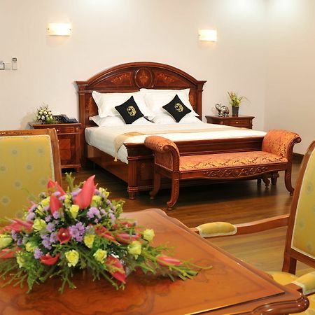 Palm Spring Resort Rangun Zewnętrze zdjęcie